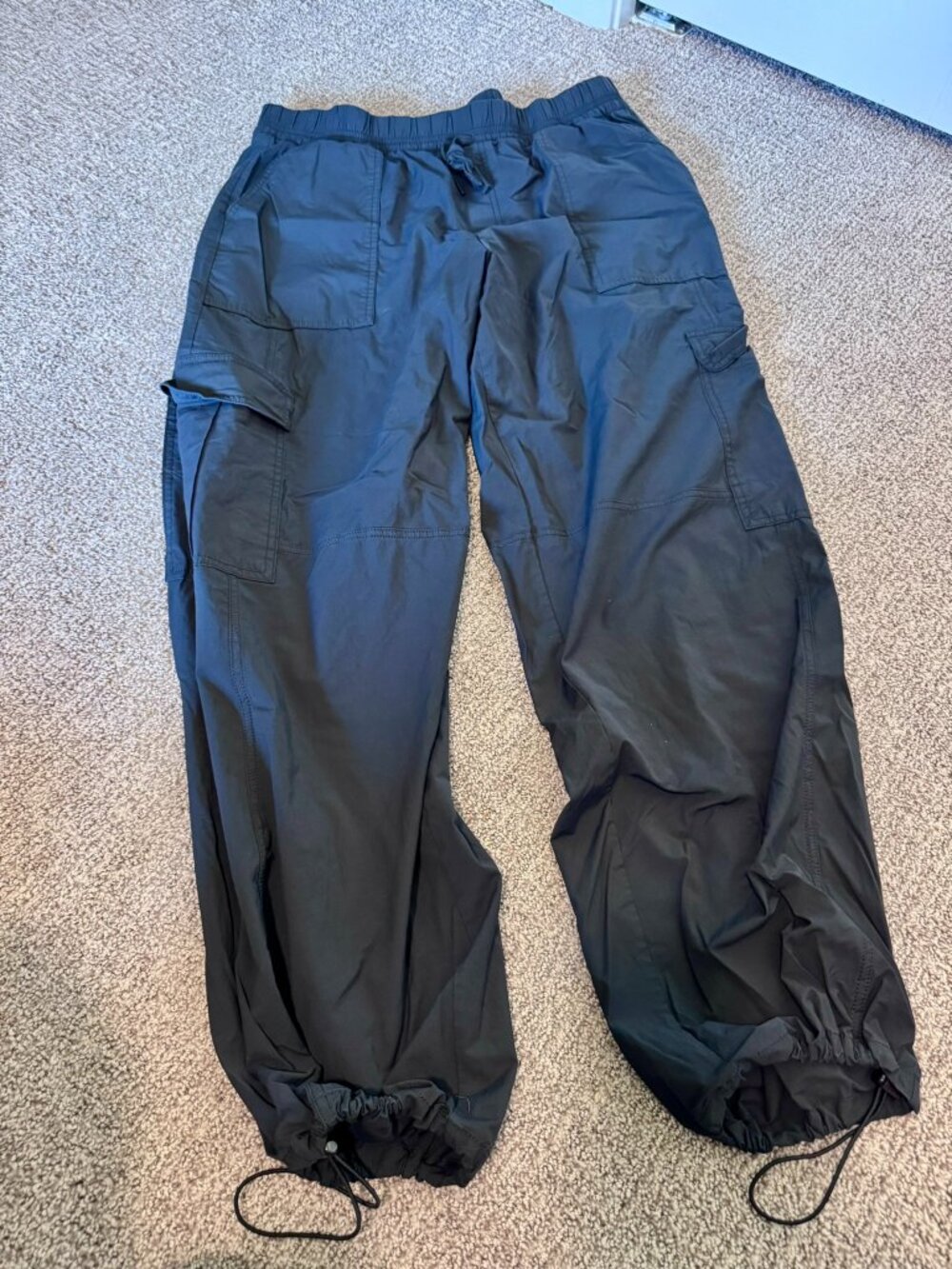 CALIA Women's Effortless Nyluxe Cinch Cargo Pant